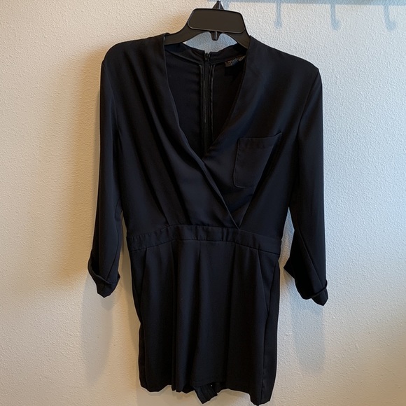 🖤 Topshop Wrap Top Romper - Picture 2 of 4